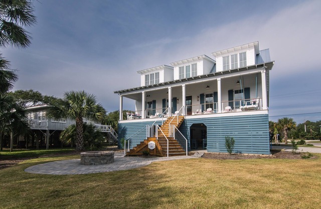 Glory Be-Custom Showplace;Ocean Views & Direct Beach Access; 3 Primary Suites