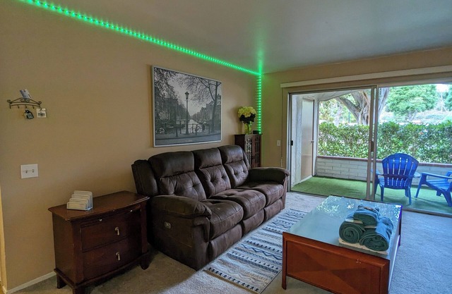 Wow! Hear the 'ol Mission Bells ring 2-bedroom condo in sunny San Diego