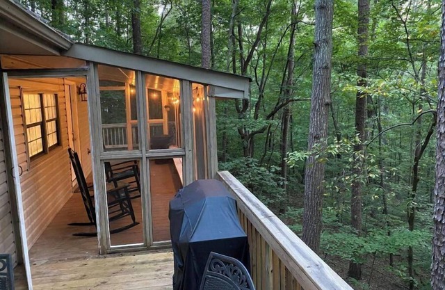 Gold Dust Delight - Cozy Cottage In The Woods