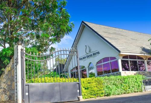 Golden Gates Hotel