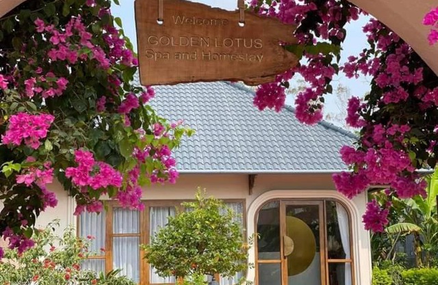 GOLDEN LOTUS SPA & HOMESTAY
