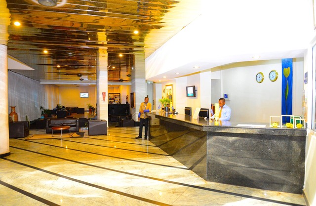 Golden Royale Hotel