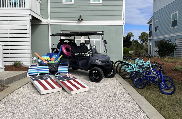 Golf Cart Included, Family Friendly, 2 Pools!