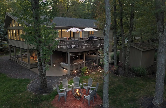 Getaway at the Golf Course: Massive Home w/ Hot Tub, Game Room, King Beds & More