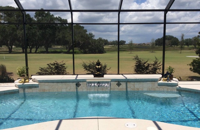 3/2. 5 Golf Front Home et piscine de chaleur solaire! Vue impressionnante, voiturette de golf GRATUITE, wif