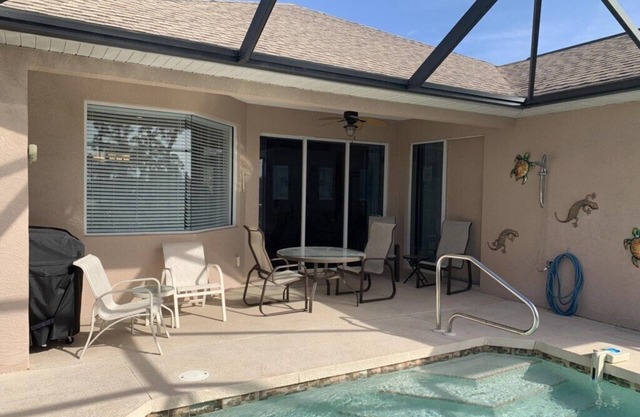 Golf Haven Retreat - 3 Bed2 Bath Rotonda Pool Home
