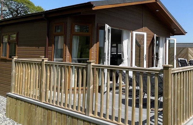 Golf, Spa, Sports & Crafts all Included in Your Stay on The Ashbury Golf Resort