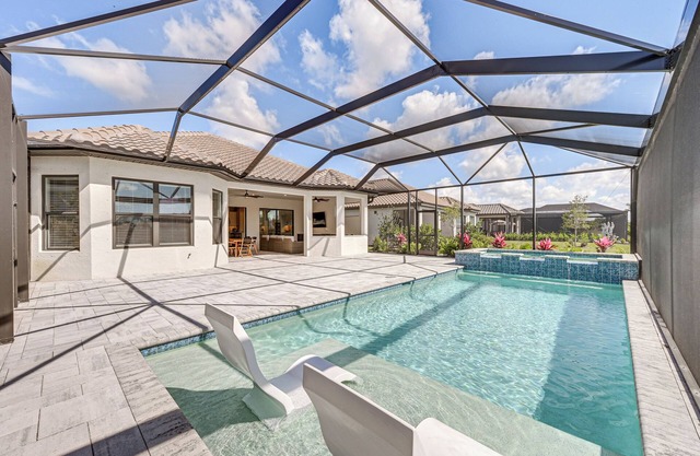 Golf, Swim, Shop & More: Luxury Retreat in Naples!