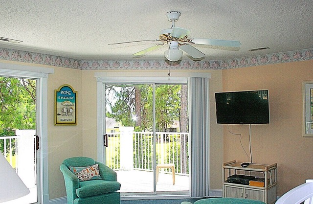 Golf View, 2 Bedroom, 2 Bath, Full Kitchen, W/D, Brunswick Plantation Resort and Golf(709)