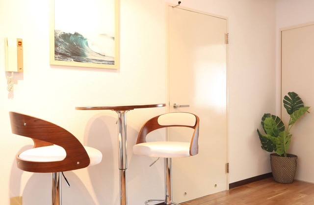 Good access to Kamakura and Enoshima / 2DK50 sq.m. Exclusive! Top floor / Near station / Up to 3 adults