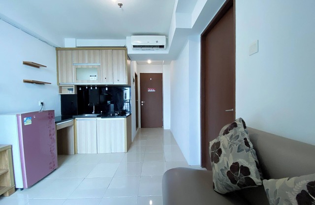 Good Deal And Homey 1Br Tifolia Apartment