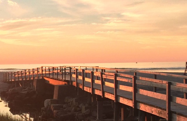 Om Om doux à Good Harbor Beach ~ marche de la plage, des restaurants et des boutiques ~