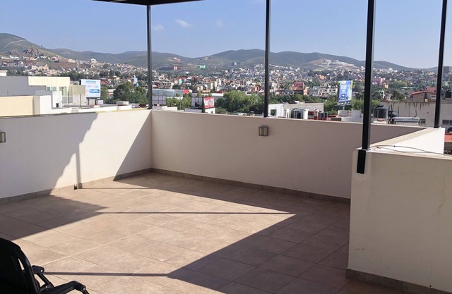 Good location near stores restaurants