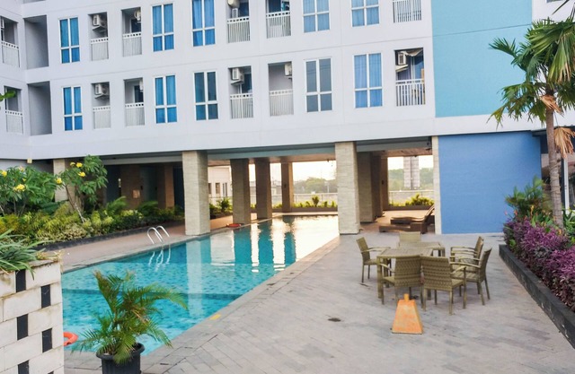 Good Place Studio At Grand Dhika City Apartment