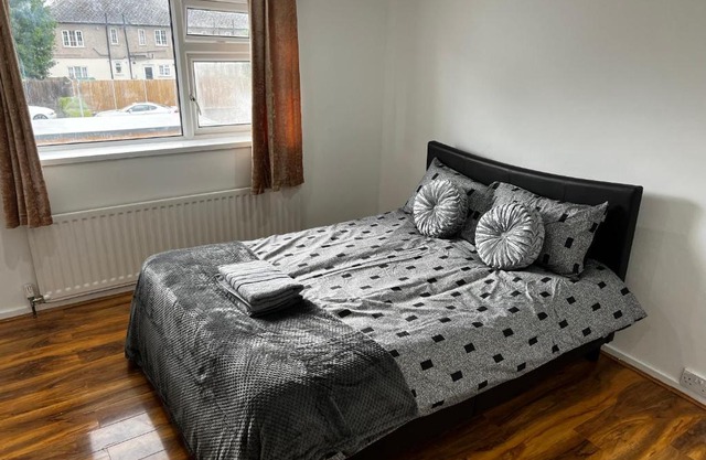 Good priced Single Rooms in Hayes