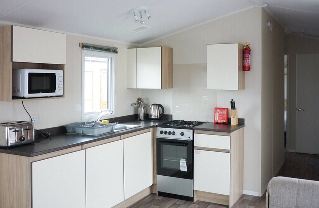 Good quality 3 bedroom caravans with all the comforts of home.