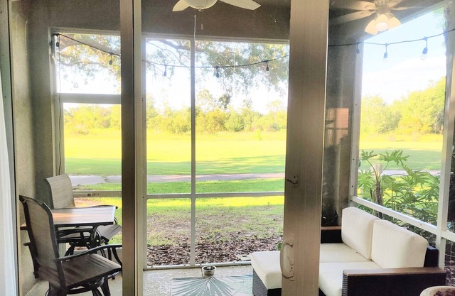 Gorgeous 2 Bedroom Condo Along The Golf Course w/ Club Amenities!