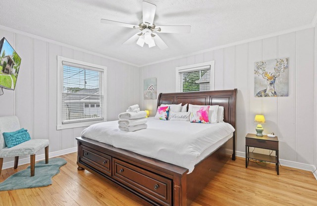 Gorgeous 2- Story home in heart of Broad Ripple