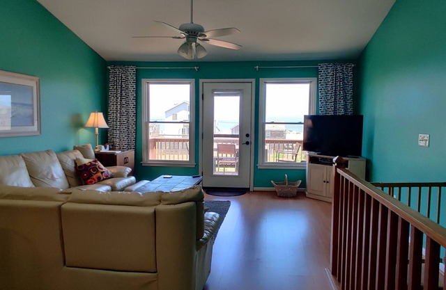 Magnifique 3/2. 5 Maison de ville avec vue sur l'Atlantique!
