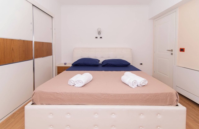 Gorgeous 3 Bedroom Apartment in the very center of Tirana