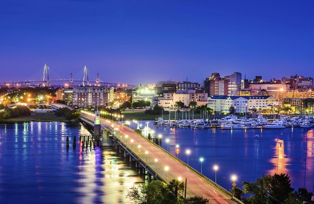 Gorgeous 3BR/2.5BA townhouse on James Island across the bridge from Charleston