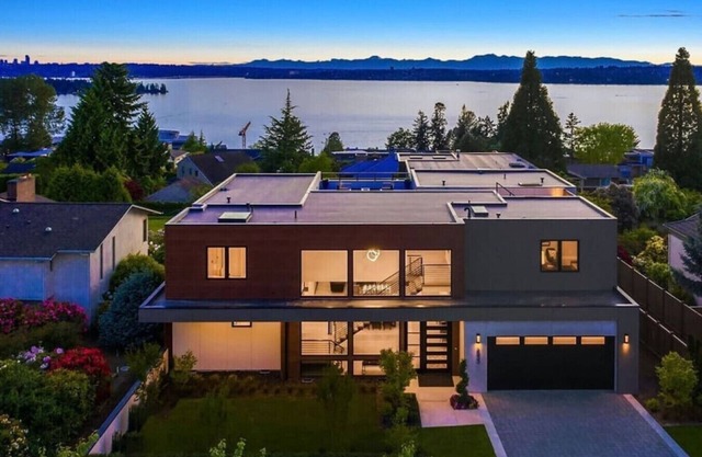 Gorgeous 4 bedroom/5 bath Designer Home, gym, AC, views!