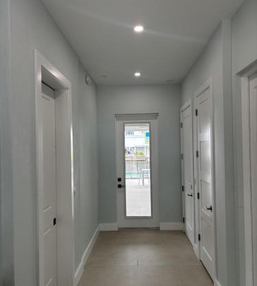Gorgeous 6 Bedroom New Build 261 Carolina Ave- Heated Pool home