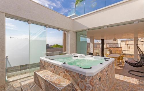Gorgeous Apartment In Grottaglie
