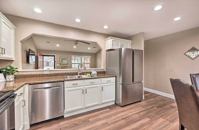 Gorgeous Bentonville Vacation Rental!