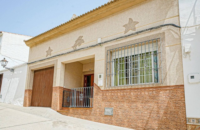 Superbe maison à Algamitas avec WiFi
