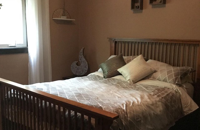 Gorgeous home in beautiful Bobcaygeon. Private, absolute serenity.