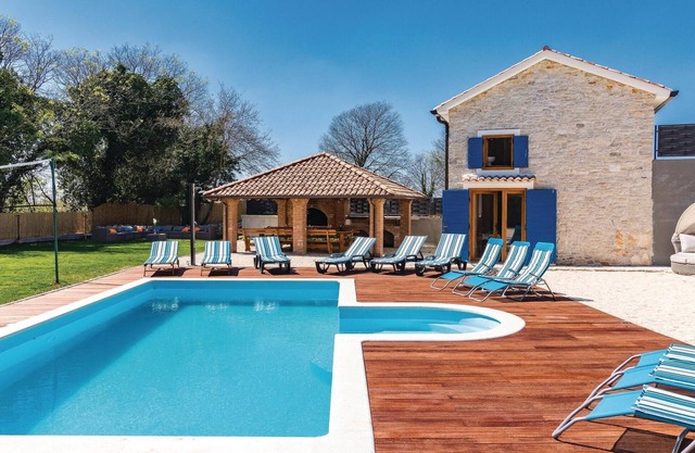 Superbe maison à Bibici avec sauna