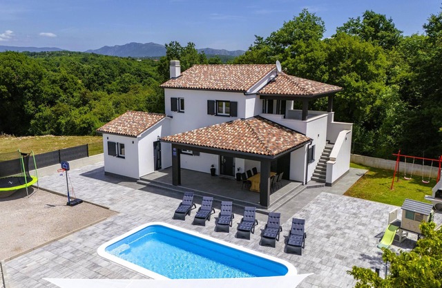 Superbe maison de 3 chambres à Labin