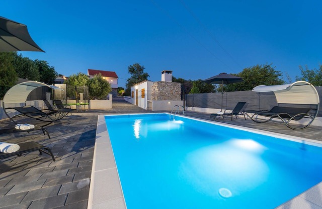 Superbe maison à Polaca avec jacuzzi