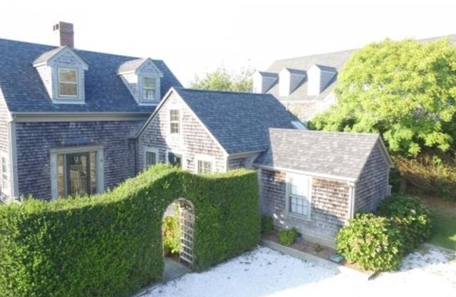 Superbe maison en ville! 3 br, / 3ba, véranda-3 niveaux de vie et parkingx2