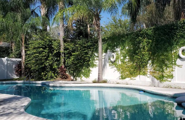 Gorgeous mansion on historic South Claiborne Avenue in Uptown New Orleans!