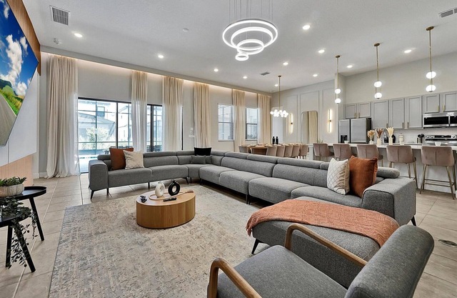 Gorgeous Paradiso Mansion-Pool/Game Room/Theater-3