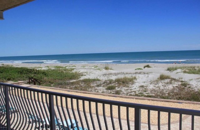 DIRECT OCEANFRONT! ÉTAPES DE LA PLAGE! Ocean Beach Villas Unité 302