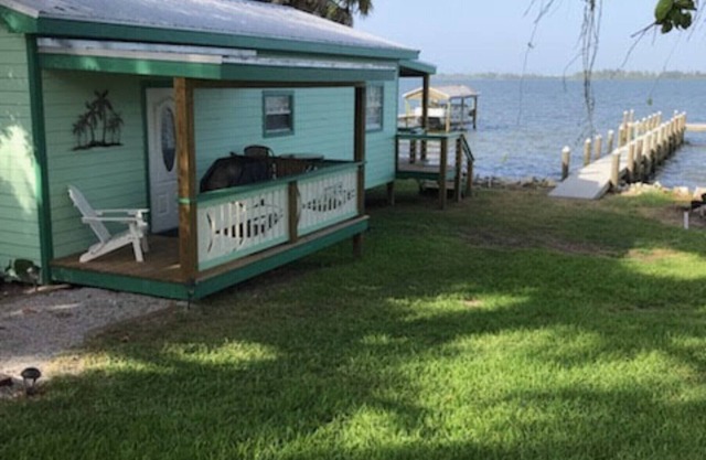 Gorgeous Riverfront Fishing Cottage in Sebastian, FL - Ask about 2025 Specials