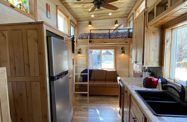 Superbe petite maison sur un ranch privé de 70 acres