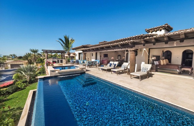 LA PLUPART DES AVIS 5 ÉTOILES! MAGNIFIQUE VILLA TOSCANE! APPELEZ 727-656-1492