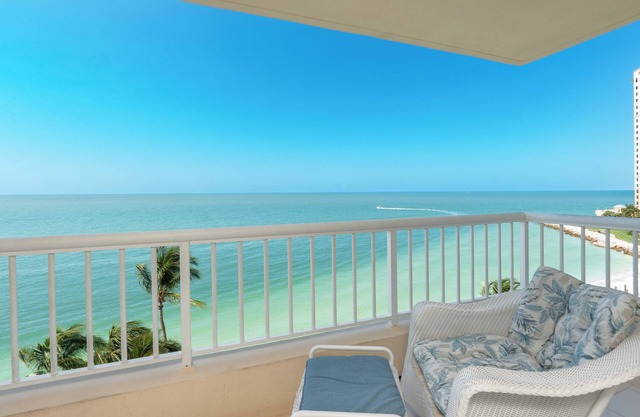 GORGEOUS VIEWS at 706 MERIDA AT CAPE MARCO