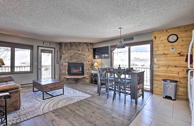 Granby Studio w/ Mtn Views Near Hiking + Skiing!