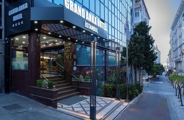 Grand Anka Hotel