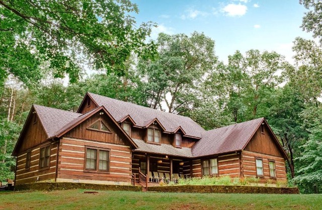 Grand Cabin