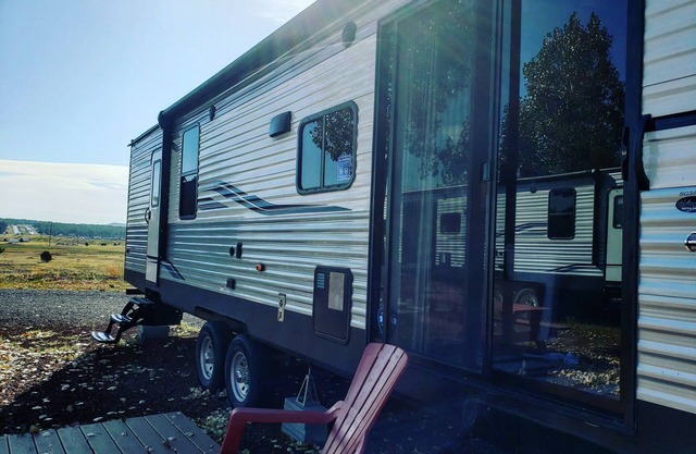Grand Canyon RV Glamping Luxury Suite #2 (Glamping Getaway)