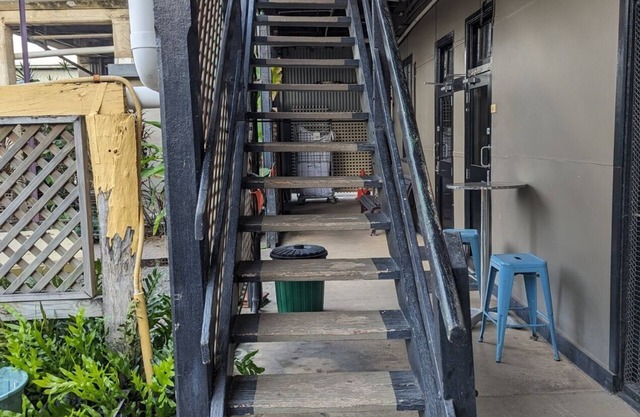 Grand Central Hotel Proserpine