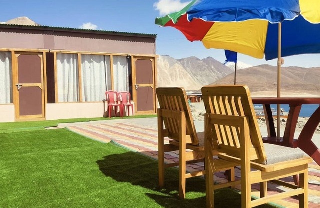Grand Cozy Cottage Pangong
