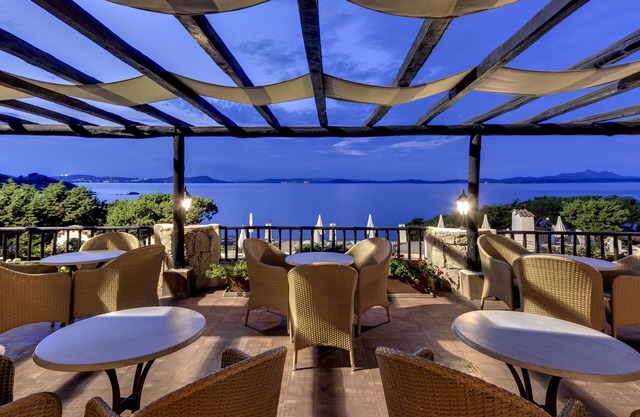 Grand Hotel Smeraldo Beach