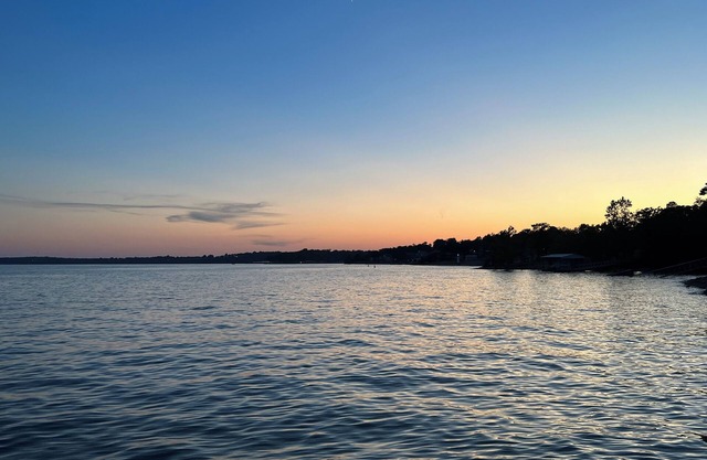Grand Lake 3-bedroom house in Afton with lake access.